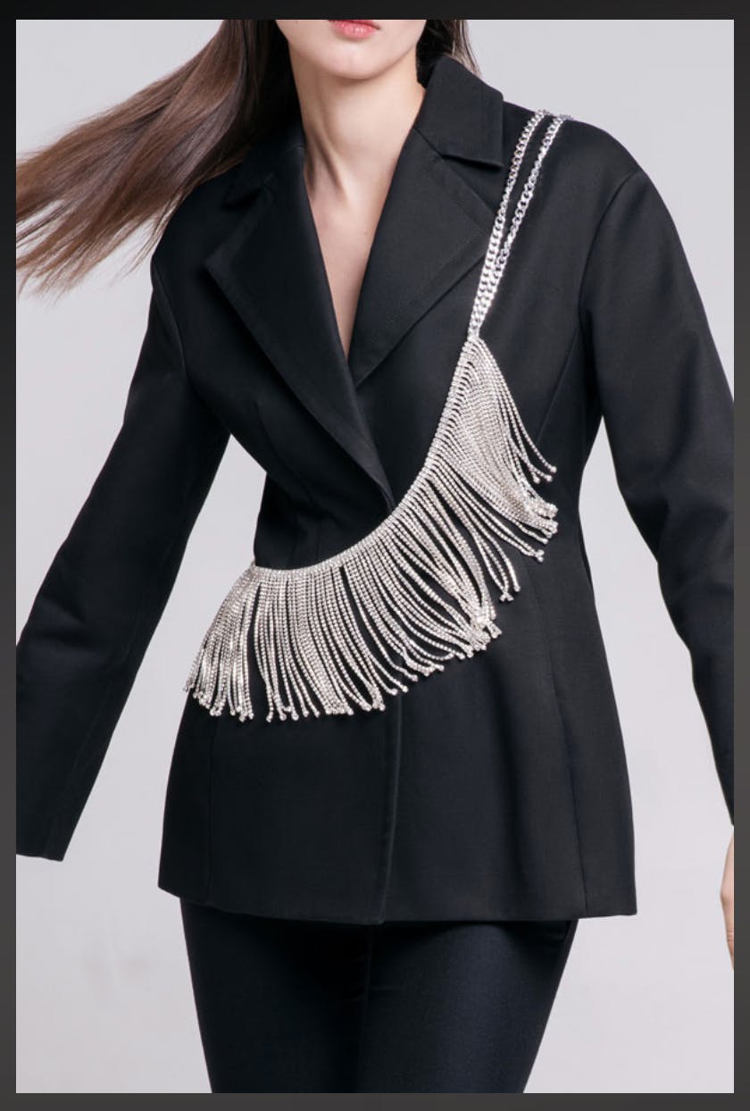 Mùa Xuân Hè 2021 và xu hướng thời trang lấp lánh lên ngôi - 9