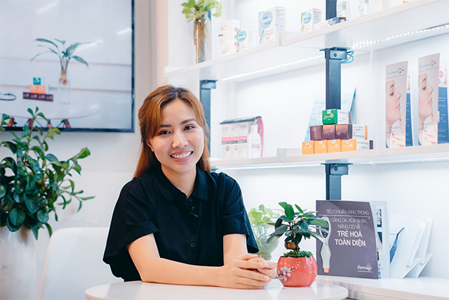 9X Ngô Kiều Khanh: Từ lỡ làng với Nhi khoa đến bác sĩ thẩm mỹ có tiếng tại TP.HCM - 2