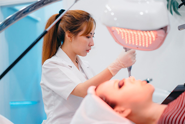 9X Ngô Kiều Khanh: Từ lỡ làng với Nhi khoa đến bác sĩ thẩm mỹ có tiếng tại TP.HCM - 3