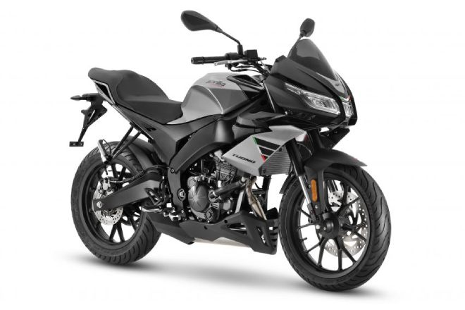 2021 Aprilia RS125 và Tuono 125 chính thức ra mắt, hút dân tập chơi - 13