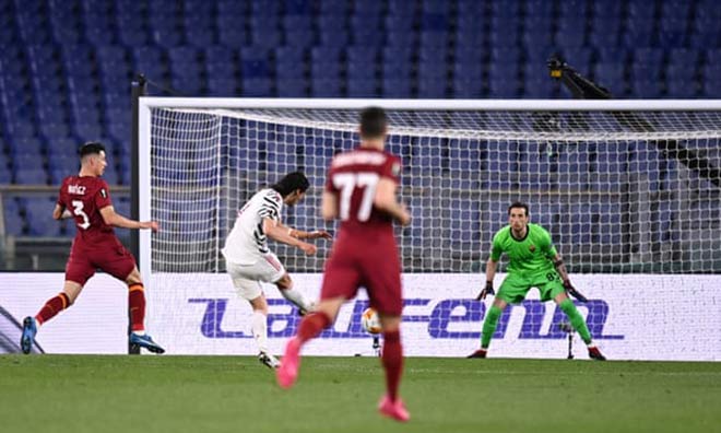 Trực tiếp bóng đá AS Roma - MU: Cavani ghi cú đúp, Fernandes kiến tạo - 26