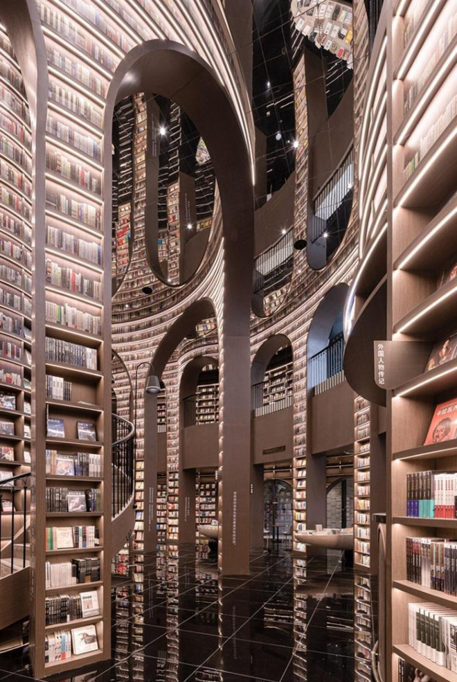 Lạc lối trong nhà sách rộng như mê cung với hơn 80.000 cuốn sách ở Thành Đô - 6
