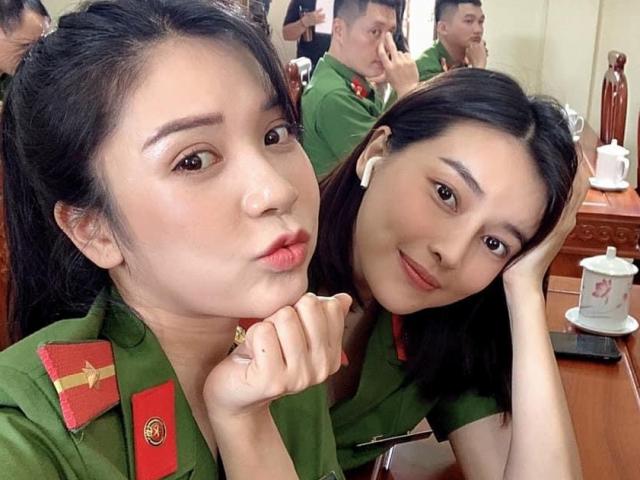 Phim - Thân thế bất ngờ của hai "nữ công an" xinh đẹp gây sốt cộng đồng mạng