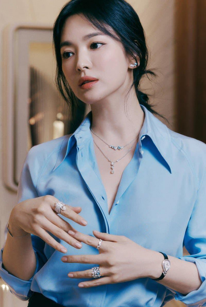 Ngược đời như Song Hye Kyo: Càng trang điểm nhẹ nhàng càng xinh đẹp hút hồn - 3