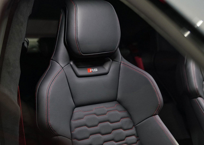 Xe điện Audi e-Tron GT công bố giá bán hơn 2,7 tỷ đồng tại châu Âu - 10