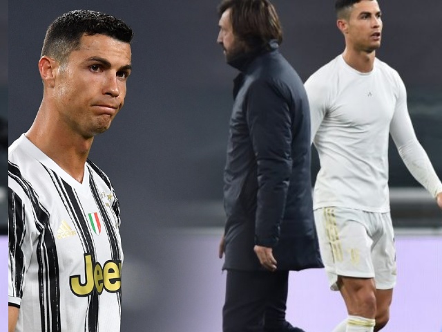 Bóng đá - Juventus thua thảm: Ronaldo như "người thừa", bị nghi tỏ thái độ với Pirlo