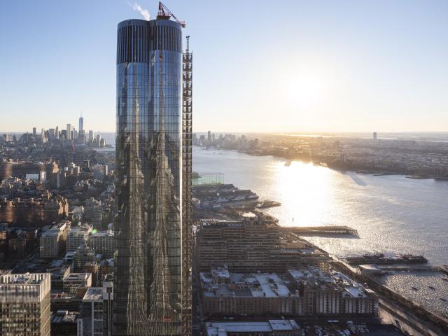 Media - Hệ thống nặng nghìn tấn giúp tòa chung cư cao cấp nhất New York không lắc lư trước gió