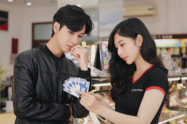 Gói cước Triệu phú Data có giá bán 170.000 đồng một SIM.