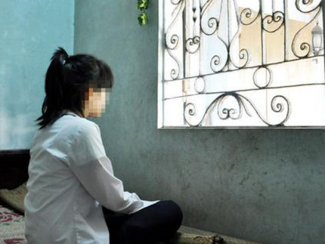 Pháp luật - Một phụ huynh trình báo công an chuyện con gái 14 tuổi vào khách sạn với bạn trai