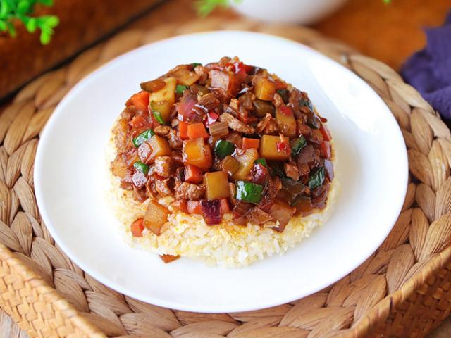 Ẩm thực - Muốn cơm vàng óng ả bắt mắt, nhớ thêm thứ này ngon không gì sánh được