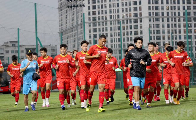 ĐT Việt Nam họp kín hơn 30 phút, thầy Park sợ lộ chiến thuật đua vé World Cup - 8