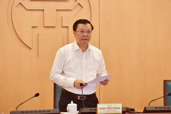 Bí thư Thành ủy Hà Nội Đinh Tiến Dũng chỉ đạo tại cuộc làm việc với Đảng ủy UBND thành phố mới đây