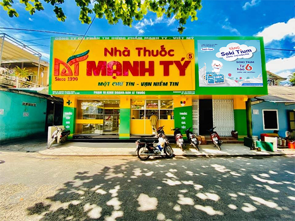 SOKI TIUM bắt tay chuỗi nhà thuốc Mạnh Tý lớn tại miền Trung
