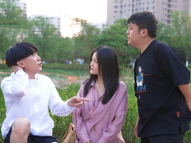 Cười 24H - Cái kết của thanh niên FA chuyên đi "hóng hớt" các cặp đôi yêu nhau