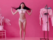 Thời trang - Người mẫu Hàn Quốc giành nút vàng Youtube với video tương tác &quot;khủng&quot;