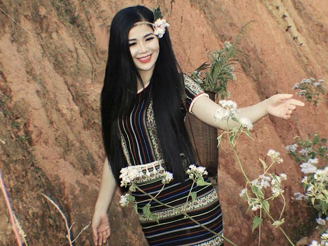 Đời sống Showbiz - “Hoa hậu Bolero” từng nghĩ tới cái chết trong cuộc hôn nhân đầu tiên