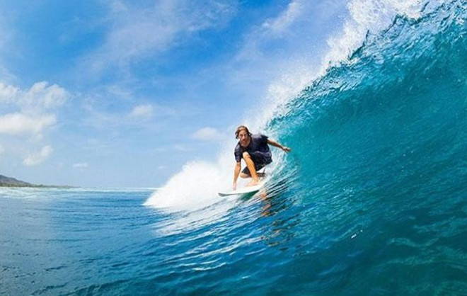 Lướt sóng ở Siargao.