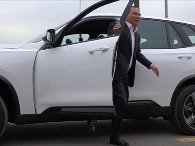 Kinh doanh - Đại gia tuần qua: Ôm mộng tỷ đô, ông chủ Vingroup đổ tiền vào xe máy điện và ô tô thông minh