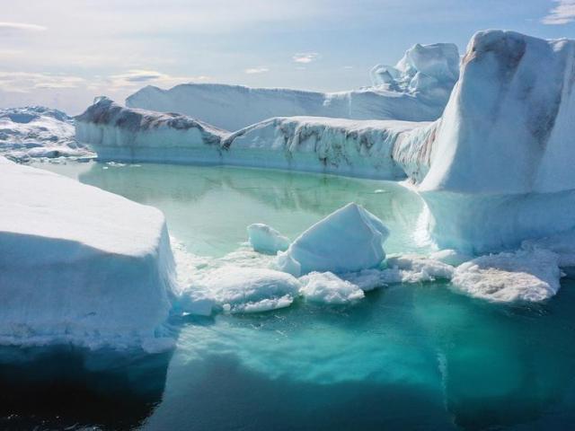 Du lịch - Loại nước ở Bắc Cực được bán với giá hơn 2 triệu đồng mỗi chai?