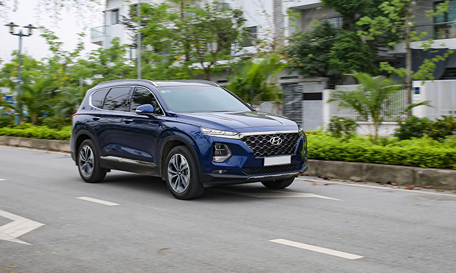 Giá xe Hyundai Santa Fe lăn bánh tháng 5/2021 - Tin tức các loại xe 24h