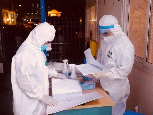 Tin tức trong ngày - Thêm một nhân viên y tế của BV Phổi Trung ương dương tính với SARS-CoV-2