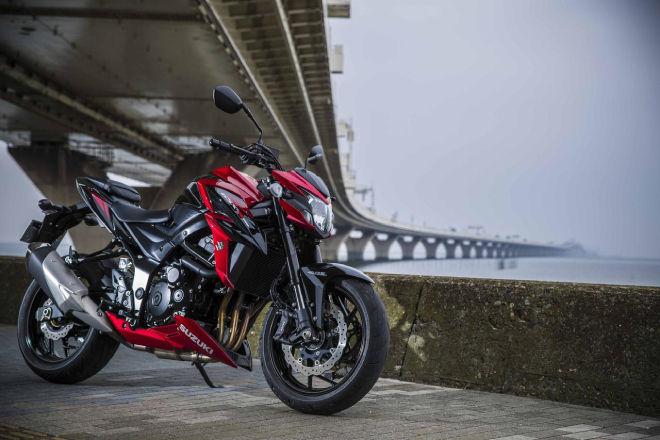 Hàng khủng 2021 Suzuki GSX-S750 tăng chất nam tính cho cánh mày râu - 12