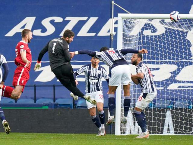 Bóng đá - Alisson và 5 thủ môn ghi bàn Ngoại hạng Anh: Kỷ lục từ 92m, huyền thoại MU góp mặt