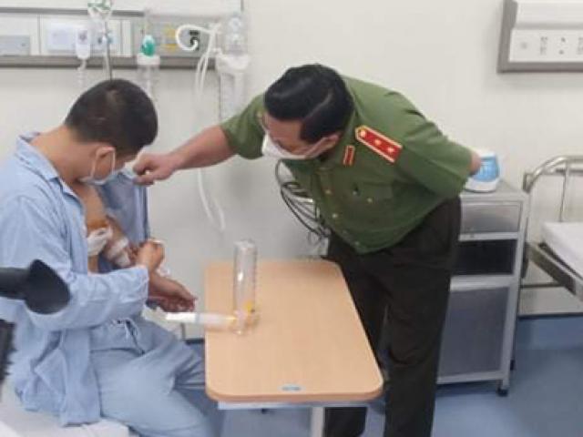 Pháp luật - Chủ tịch UBND TP.Hà Nội viết gì trong thư khen tặng tài xế taxi hạ gục kẻ trốn nã?