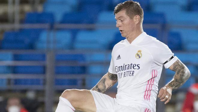 Real xác nhận Toni Kroos mắc Covid-19 sau khi tiếp xúc gần với một ca nhiễm dịch bệnh này