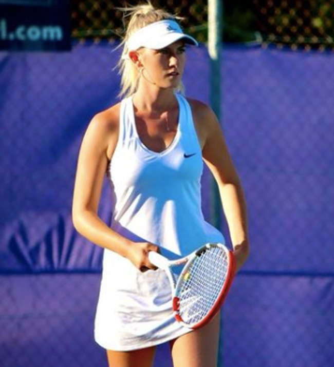 Xinh đẹp lại có tài năng chơi quần vợt, cô gái Pháp là thần tượng của nhiều sinh viên tại Trường Đại học Saint Leo.
