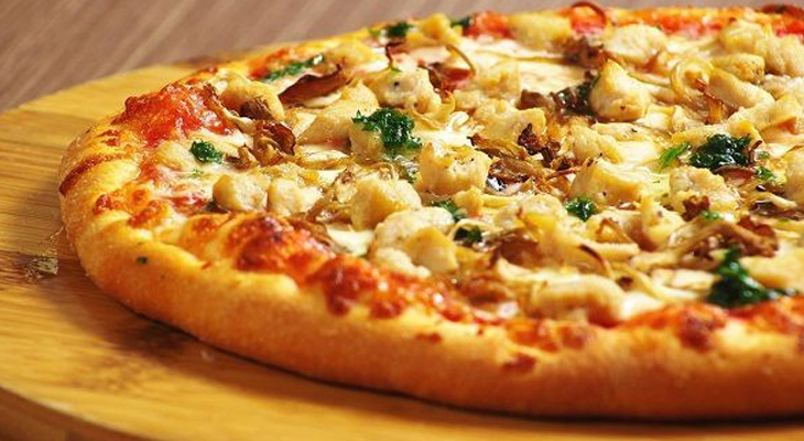 4 mẹo làm pizza ngon “bá cháy” tại nhà - 1