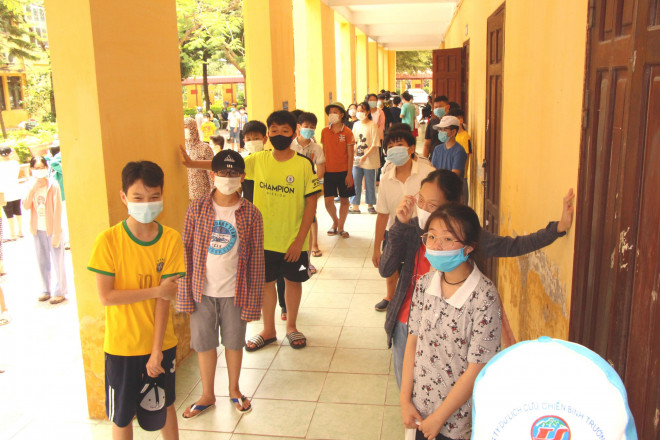 Hành lang lớp học