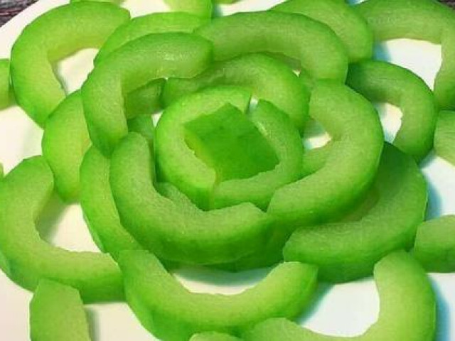 Ẩm thực - Bí đao đang rẻ, ngon nhưng đây là những điều "tối kỵ"