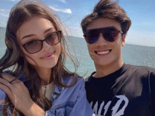 Bóng đá - Thủ thành quốc dân Bùi Tiến Dũng lại khiến người hâm mộ "phát hờn"