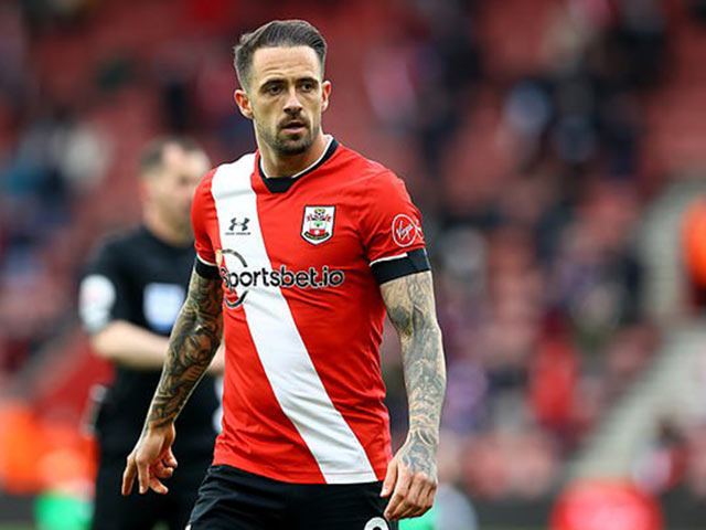 Bóng đá - MU giữ Cavani vẫn hỏi mua SAO 20 triệu bảng, Martial dễ bị "ra đường"