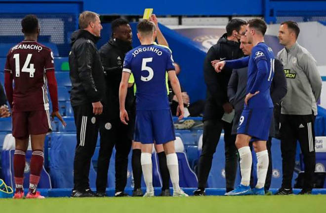 Chelsea hạ Leicester lên top 3: 30 cầu thủ loạn đả phút bù giờ, nguy cơ phạt nặng - 6