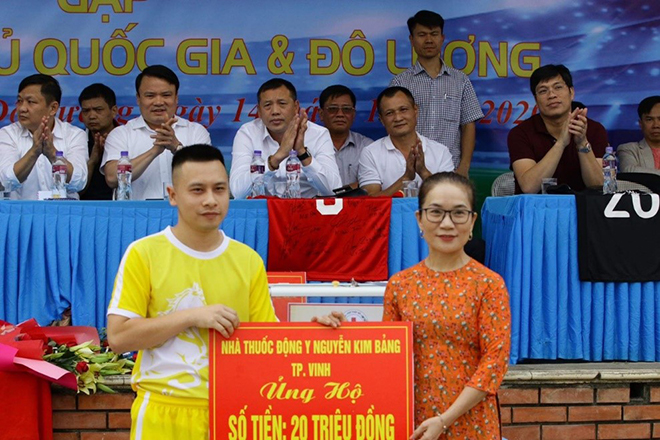 Nguyễn Kim Cương tích cực tham gia các hoạt động thể thao và thiện nguyện