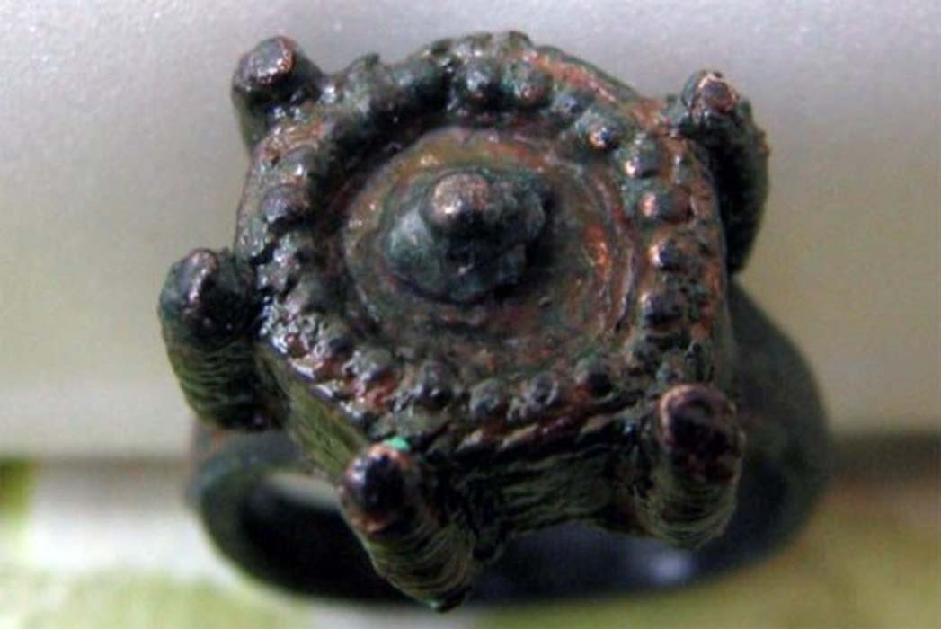 Chiếc nhẫn cổ thời Trung Cổ độc đáo được tìm thấy ở&nbsp;Bulgaria