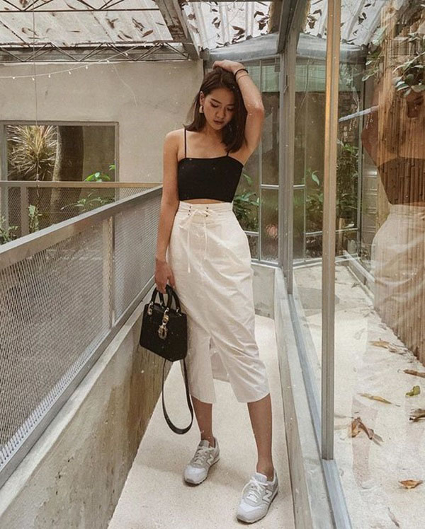 4 chiếc áo màu đen giúp nàng sành điệu hơn - 11