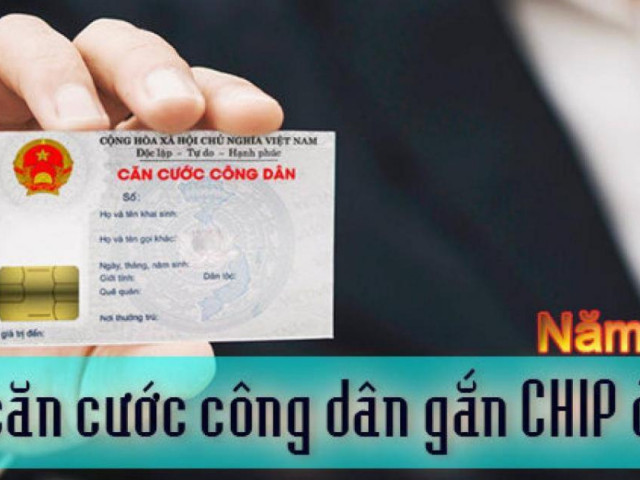 Pháp luật - Bắt nguyên Chủ tịch xã hùng hổ ngắt cầu dao điện, ngăn cản công an cấp CCCD