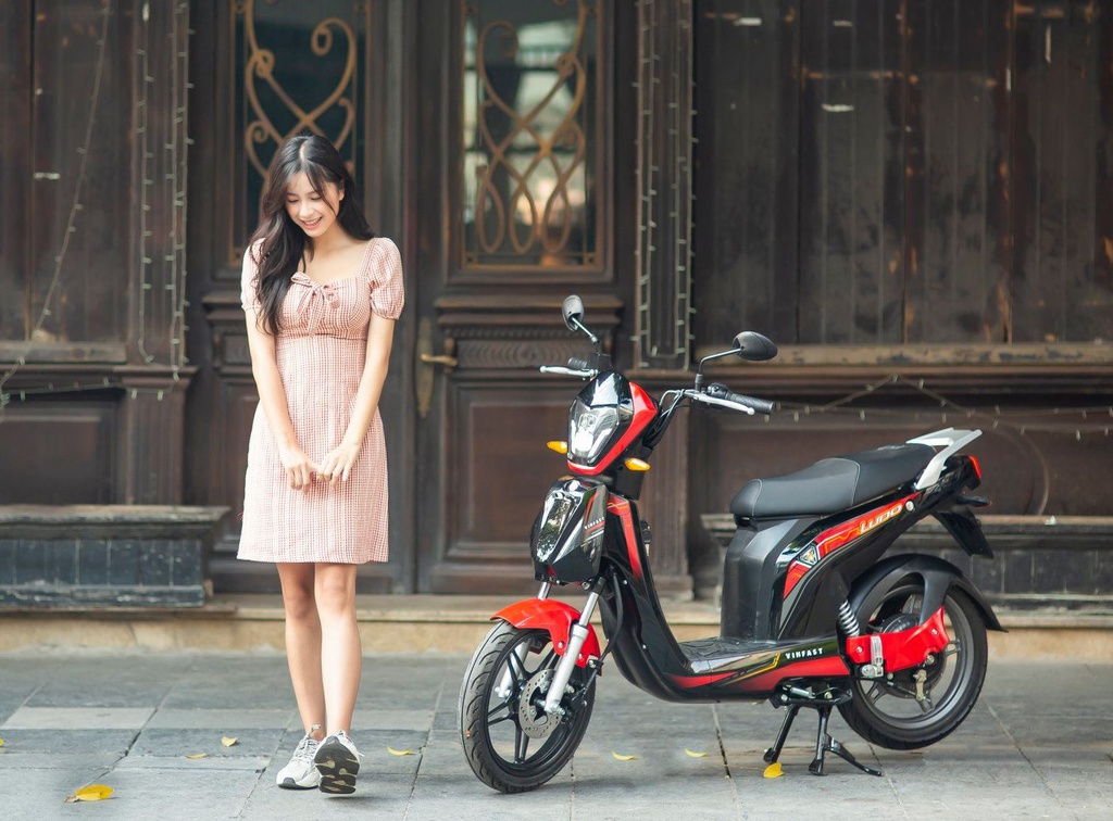 Bộ đôi xe điện chuẩn "quốc dân" vừa ngon, bổ lại rẻ rất được giới trẻ Việt yêu thích - 4
