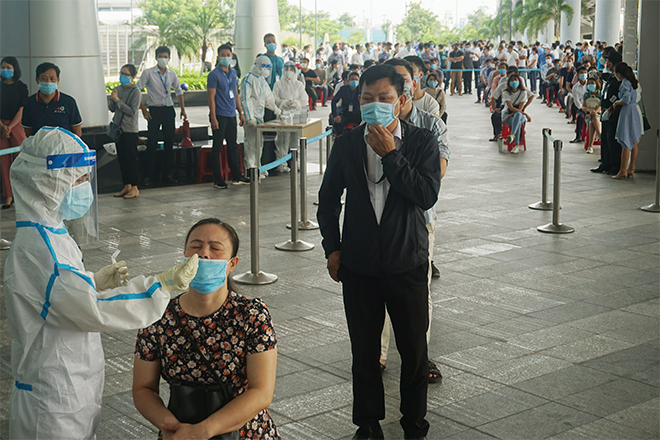 "Chiến thuật" xét nghiệm của Đà Nẵng giúp nâng cao “năng lực chống dịch” - 3