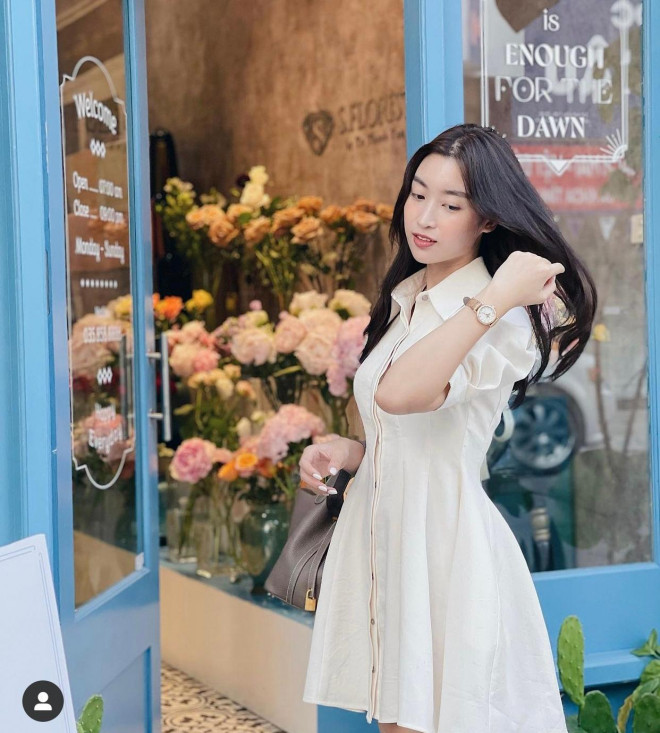 Tiểu Vy cực 'ngầu' với phong cách menswear, H'Hen Niê khoe dáng nóng bỏng với áo tắm - 10