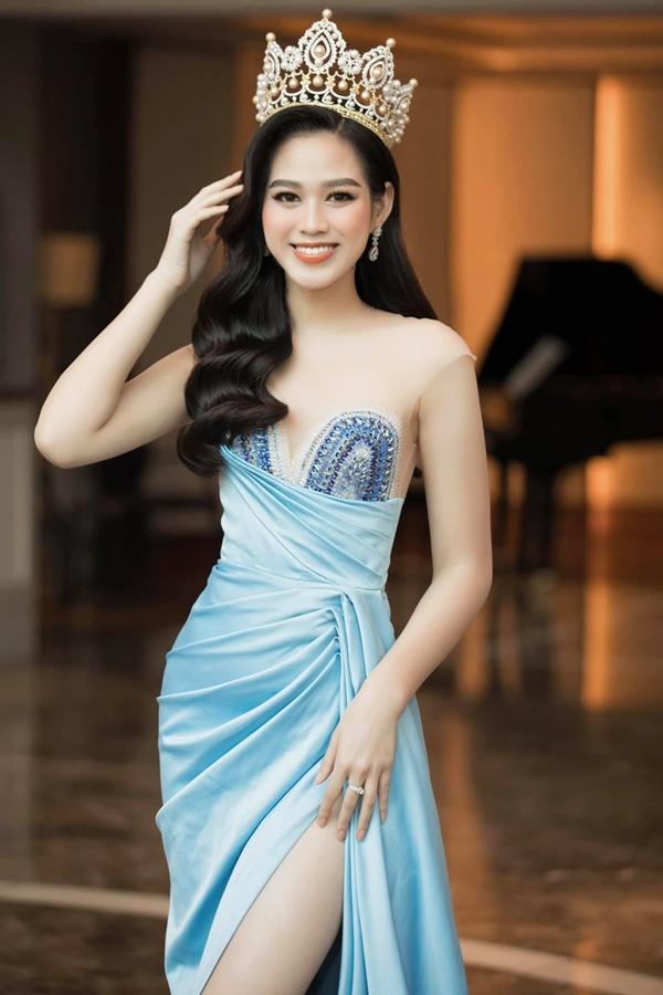 Hoa hậu Đỗ Thị Hà với những khuôn hình ngày càng nóng bỏng - 13