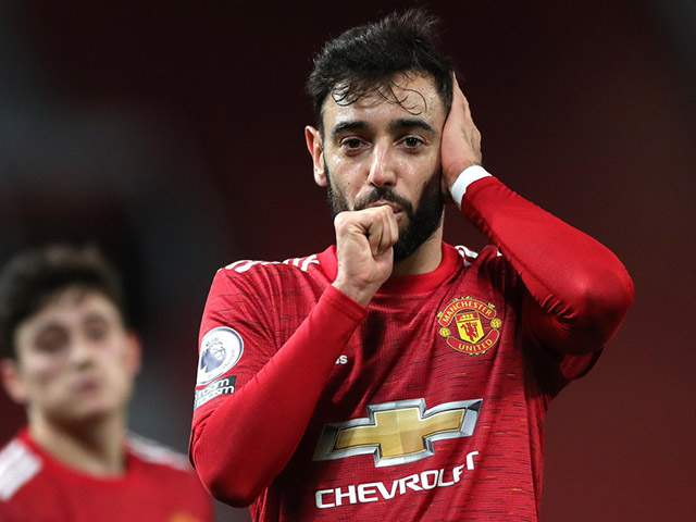 Bóng đá - Fernandes "gánh team" còng lưng, MU thưởng nóng bằng lương khủng gấp đôi