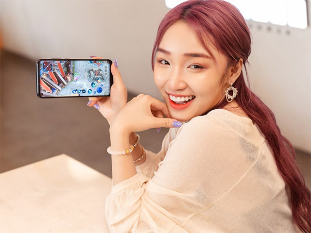 Thời trang Hi-tech - Những điện thoại 4 triệu màn hình to, pin “khủng” đáng tiền