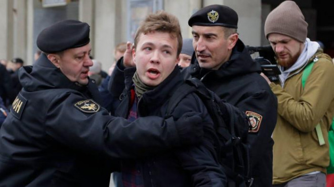Nhà hoạt động, blogger Roman Protasevich bị chính quyền Belarus truy nã vì cáo buộc tư tưởng cực đoan, kích động thù ghét trên mạng xã hội