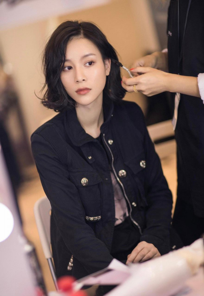 Nhan sắc xinh đẹp của Kid - cô gái toàn đi xe siêu sang nổi tiếng trên mạng xã hội - 1