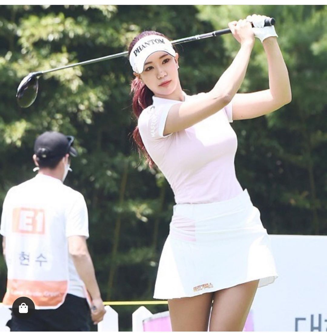 "Nữ thần golf Hàn Quốc" có ngoại hình đẹp với bí quyết đơn giản - 3