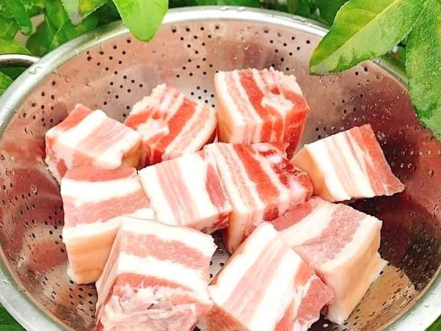 Thị trường - Tiêu dùng - Thịt heo Nga giá hơn 60.000 đồng/kg nhập ồ ạt về VN